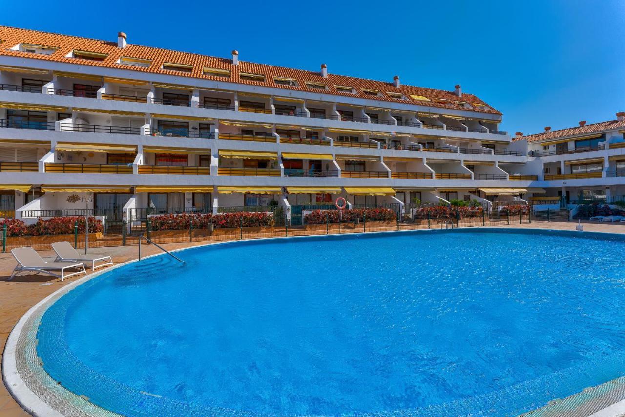 Buenavista Sunflower Apartment In Playa La Arena Puerto de Santiago  Buitenkant foto