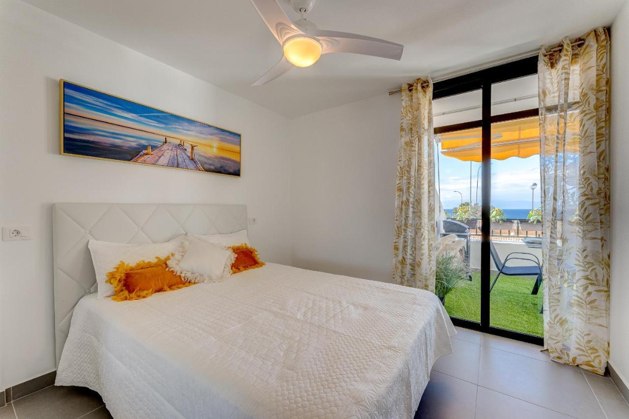 Buenavista Sunflower Apartment In Playa La Arena Puerto de Santiago  Buitenkant foto