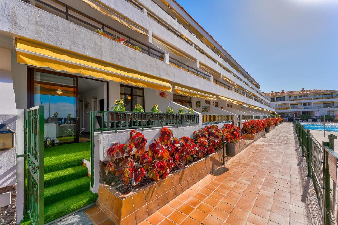 Buenavista Sunflower Apartment In Playa La Arena Puerto de Santiago  Buitenkant foto
