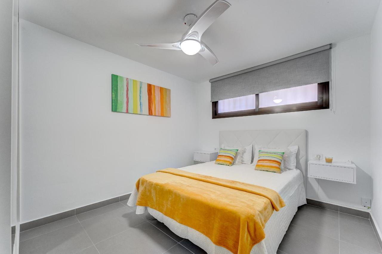 Buenavista Sunflower Apartment In Playa La Arena Puerto de Santiago  Buitenkant foto